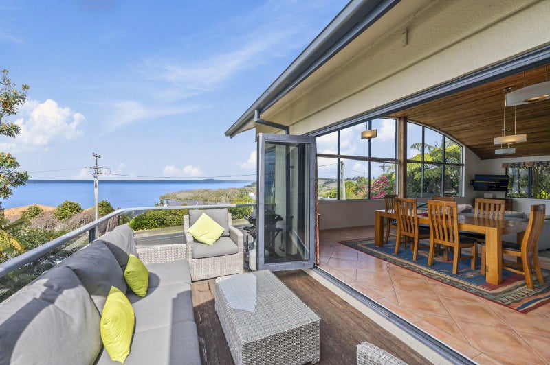 1/50 Wakeman Road, Acacia Bay, Taupo - Carousel 2