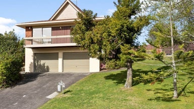 9 Four Trees, Cockle Bay, Auckland - Carousel 1