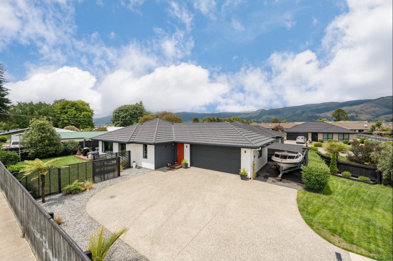 7 Malone CRES, Tasman - Carousel 1