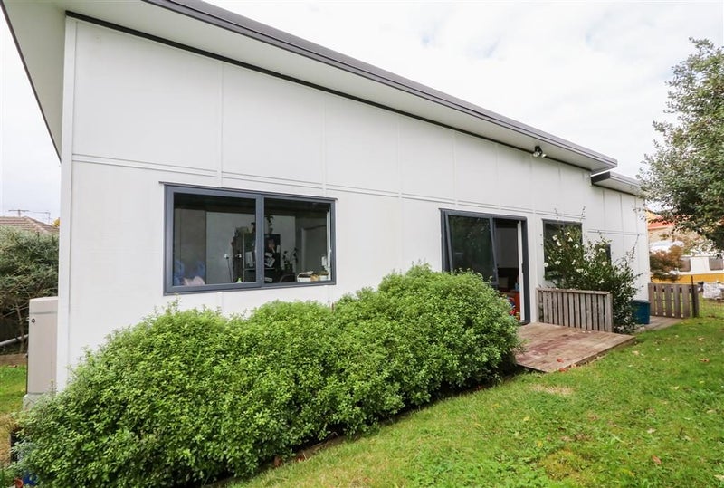 108 Maeroa Road, Maeroa, Hamilton - Carousel 2