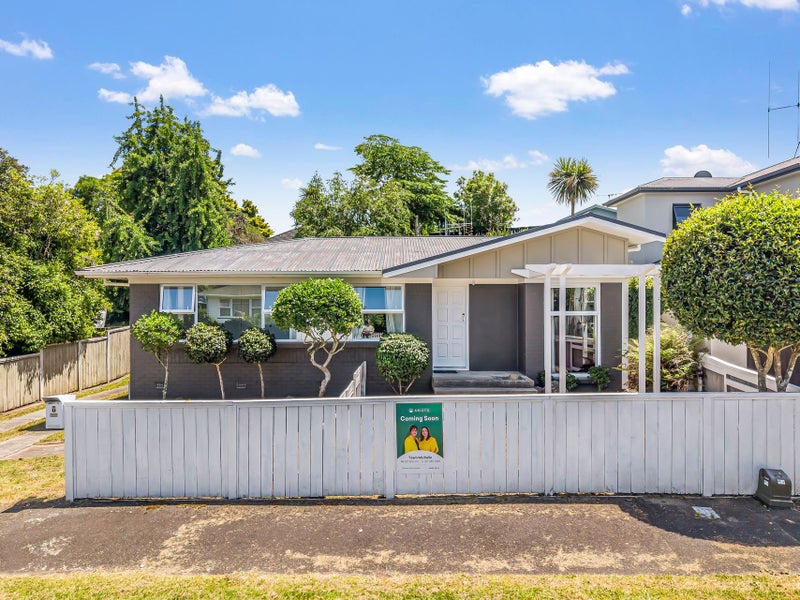7 Wiremu Street, Hamilton East, Hamilton - Carousel 1