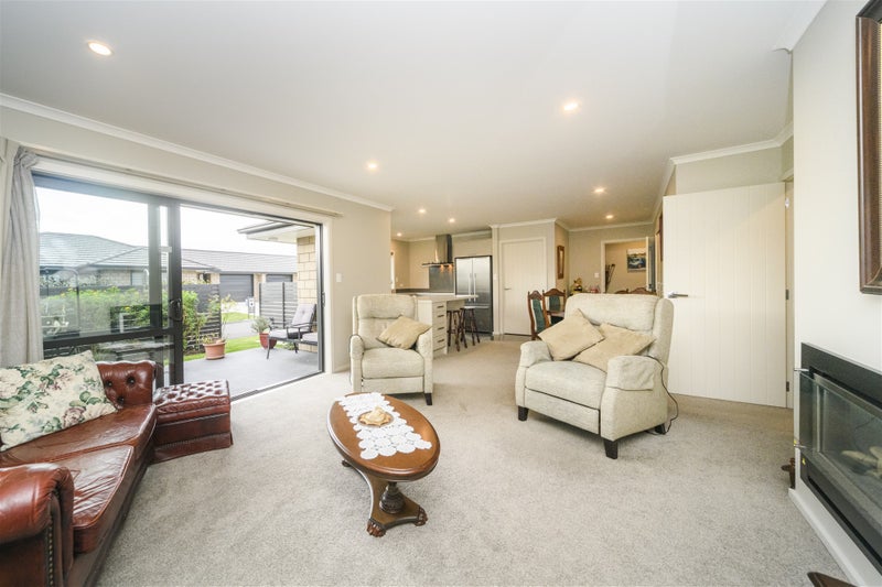 546/2 Church Street, TERRACE END, PALMERSTON NORTH - Carousel 2