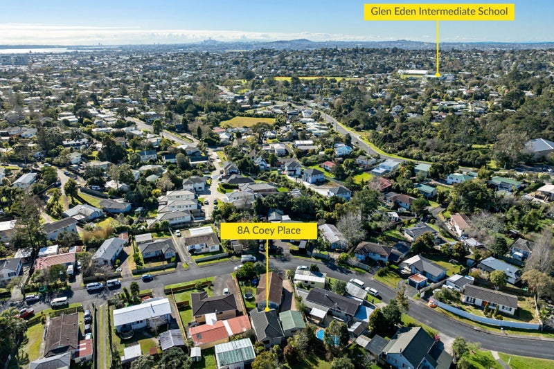 8A Coey Place, Glen Eden, Auckland - Carousel 26