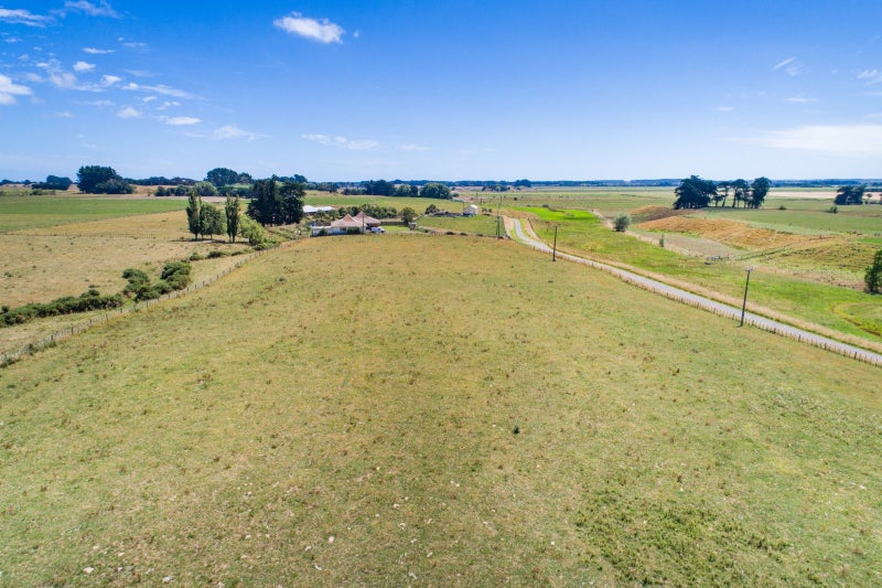 175 Soldiers Road, Tangimoana, Palmerston North - Carousel 34