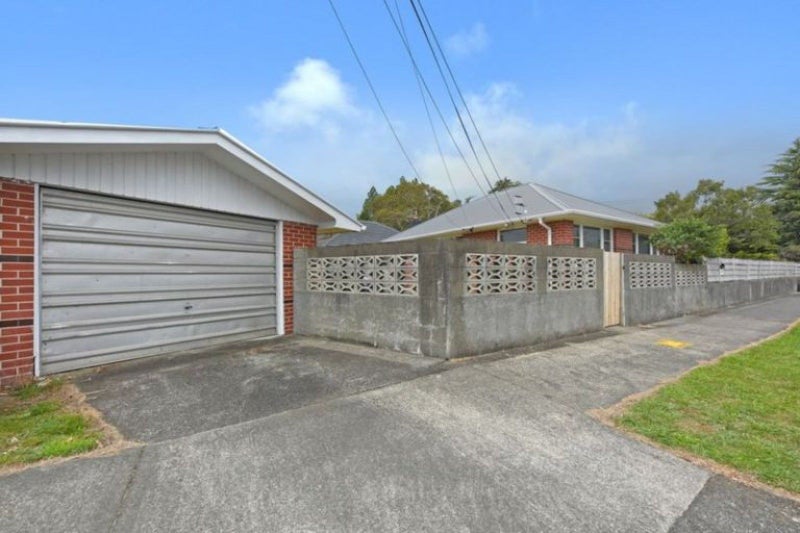 971 Fergusson Drive, Ebdentown, Upper Hutt - Carousel 2