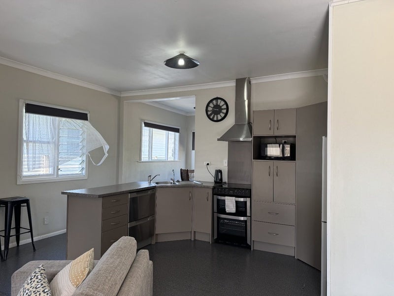 3 Elm Street, Mangapapa, Gisborne - Carousel 2