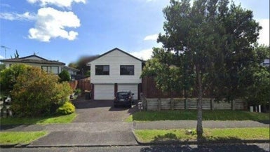 40 Gosford Drive, Botany Downs, Auckland - Carousel 1