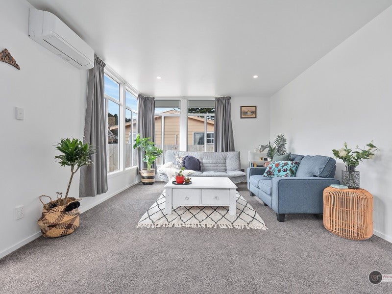 1/12 Kowhai Street, Naenae, Lower Hutt - Carousel 2