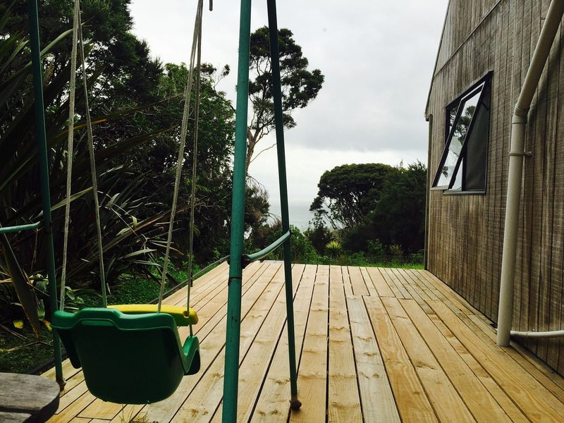 2 Shirley Road, Parau, Auckland - Carousel 2