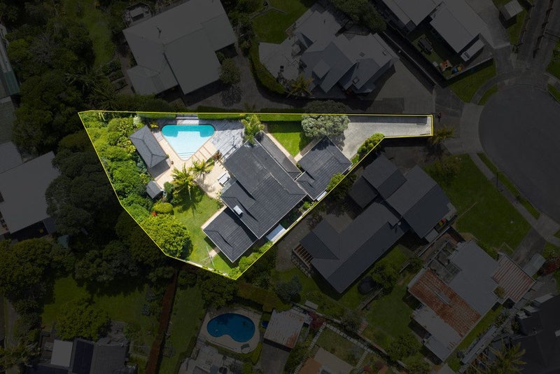 14 Davita Place, Farm Cove, Auckland - Carousel 47