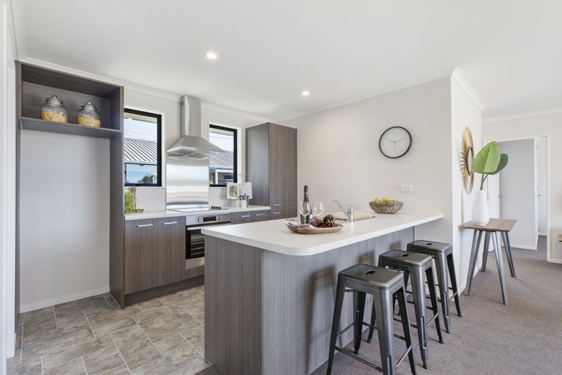 13 Waiora Road, Stanmore Bay, Whangaparaoa - Carousel 1