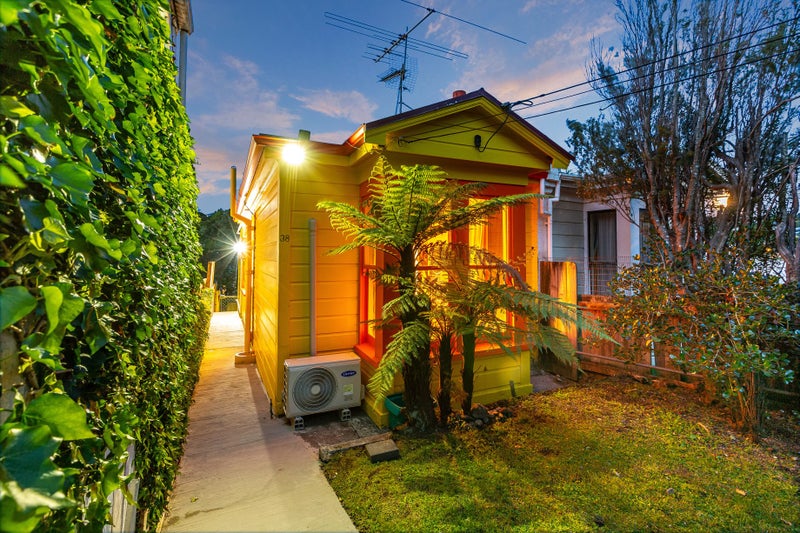 38 Duppa Street, Berhampore, Wellington - Carousel 1