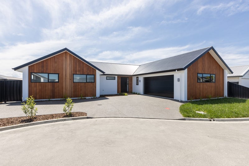 6 Rangataiki Place, Te Awa, Napier - Carousel 21