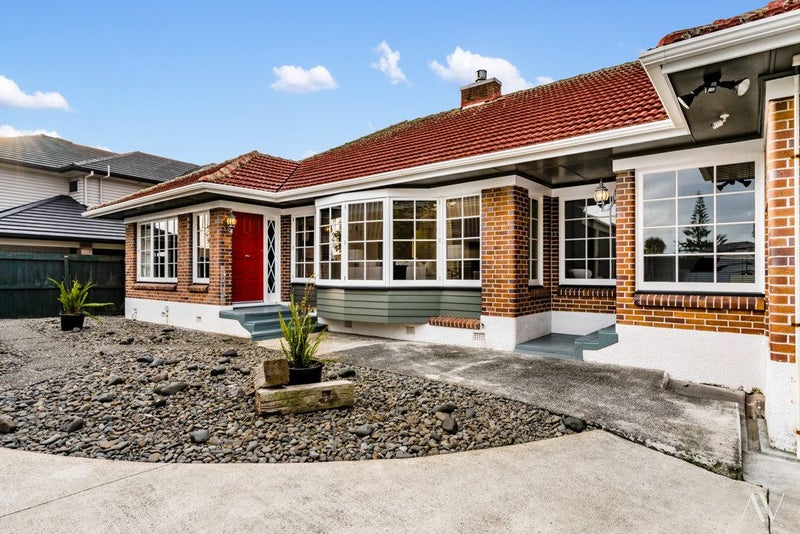 41 Buckland Road, Mangere East, Auckland - Carousel 2