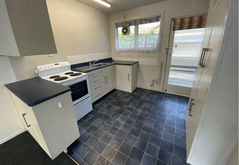 3/41 Naseby Street, Merivale, Christchurch - Carousel 2