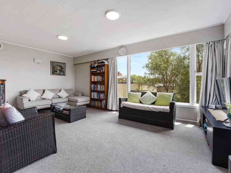 6A Broadmore Street, Vogeltown, New Plymouth - Carousel 2