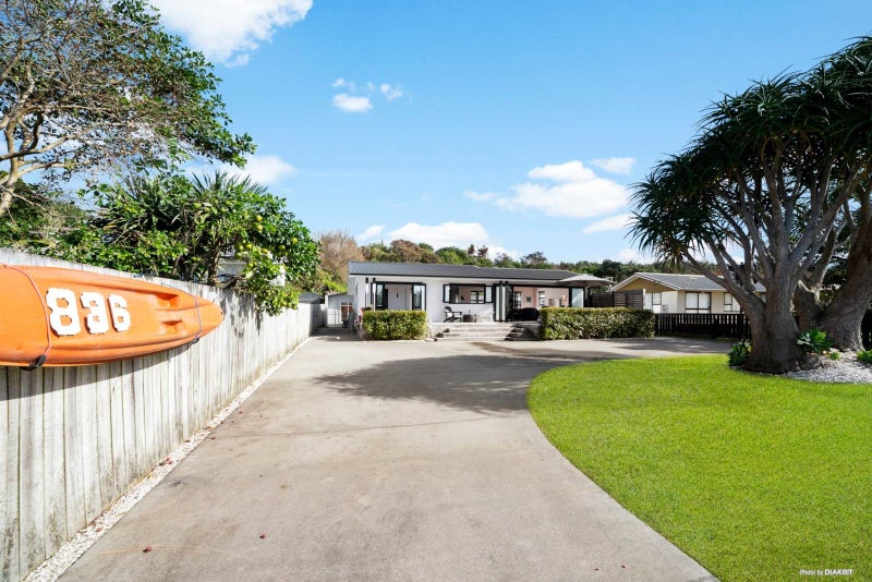 836 Cove Road, Waipu, Waipu - Carousel 1