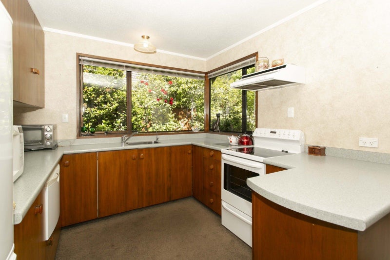 63 Walnut Avenue, Allenton, Ashburton - Carousel 2