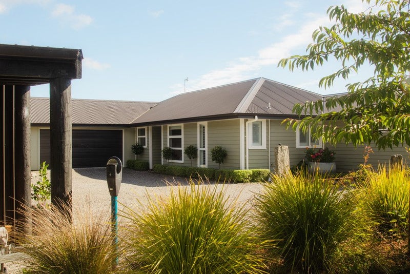 169 Dominion Road, Mahana - Carousel 1