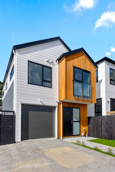 70A Hutchinsons Road, Bucklands Beach, Auckland - Carousel 2