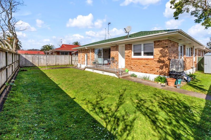 2/90 Pakuranga Road, Pakuranga, Auckland - Carousel 2