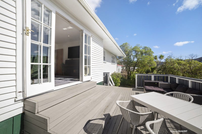 51 Mairangi Road, Wadestown, Wellington - Carousel 2