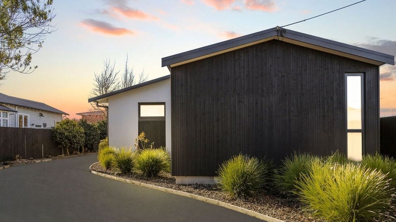 29 Sturrocks Road, Redwood, Christchurch - Carousel 1