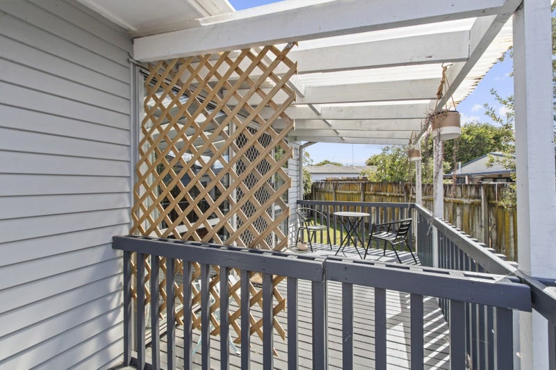 24 Susan Place, Deanwell, Hamilton - Carousel 2