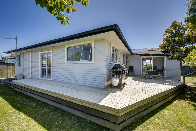 4A Shackleton Street, Maraenui, Napier - Carousel 1