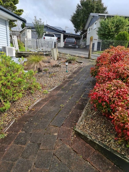 11 Rerewai Place, Kelston, Auckland - Carousel 2