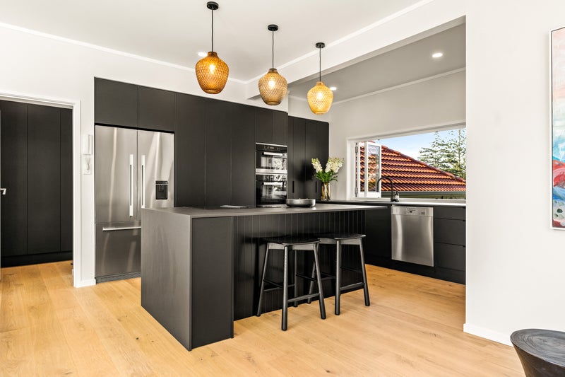 22 Apihai Street, Orakei, Auckland - Carousel 1