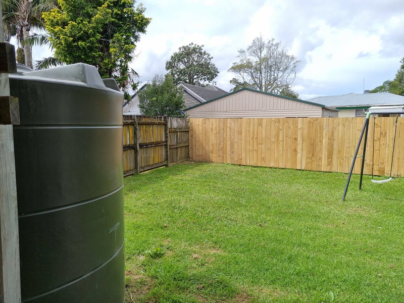 37A Graham Avenue, Te Atatu Peninsula, Auckland - Carousel 11