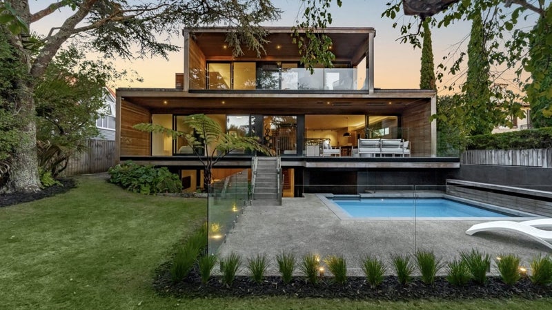 10 Springcombe Road, St Heliers, Auckland - Carousel 1