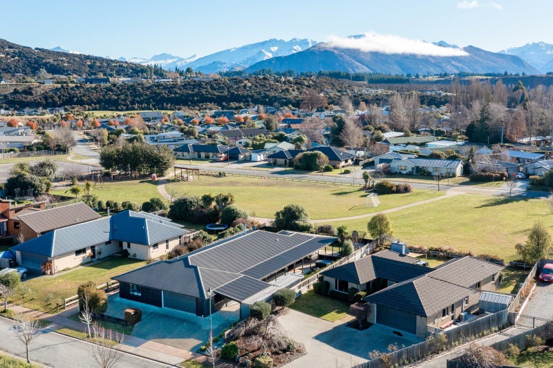 18 Ash Avenue, Albert Town, Wanaka - Carousel 26