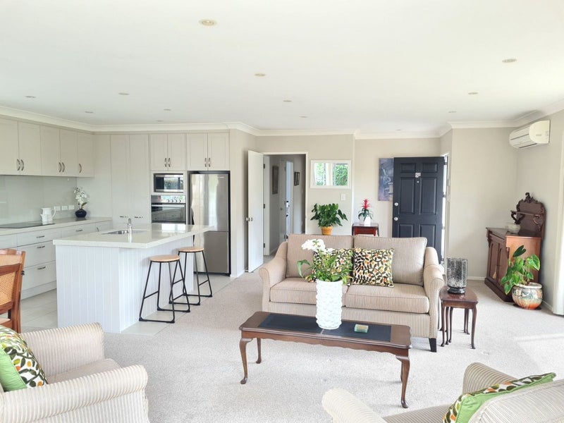 5B Berwick Street, Glendowie, Auckland - Carousel 2