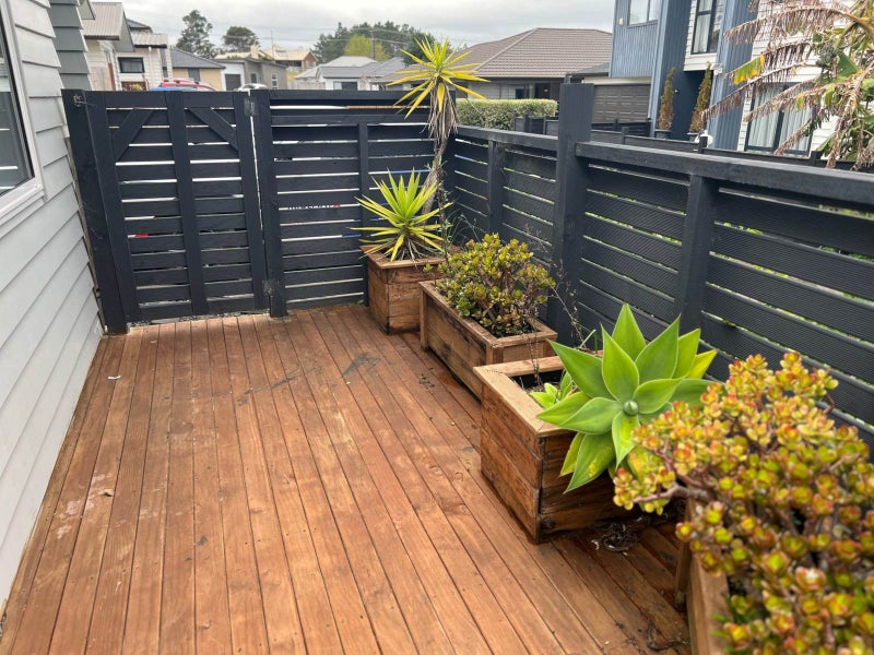 8 Sauterne Road, Kumeu - Carousel 2