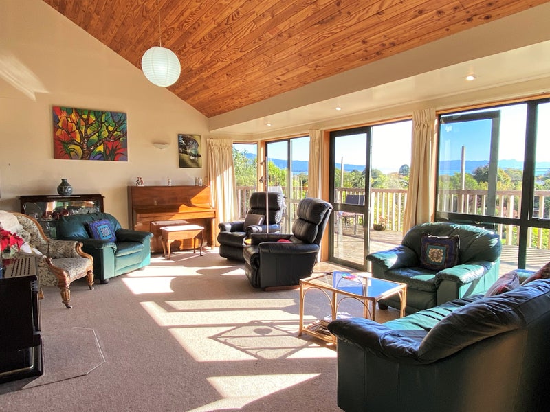 18 Paradise Way, Takaka - Carousel 2