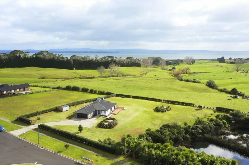31 Church View Road, Waiau Pa, Waiau Pa - Carousel 1