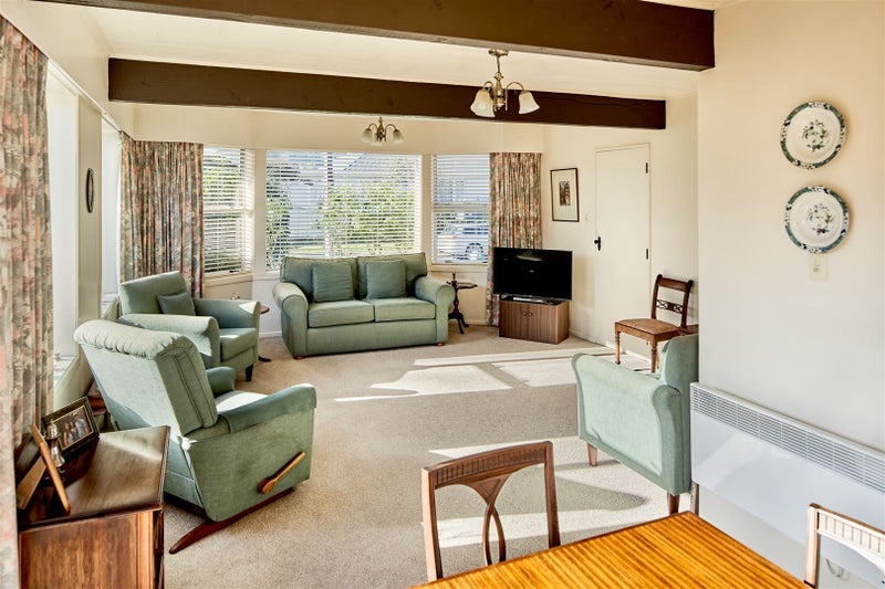 2/54 Kebbell Grove, Epuni, Lower Hutt - Carousel 2