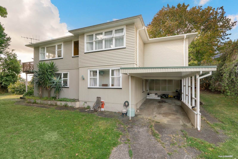 43 Olsen Avenue, Hillsborough, Auckland - Carousel 1
