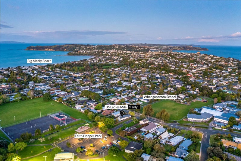 36 Ladies Mile, Manly, Whangaparaoa - Carousel 2