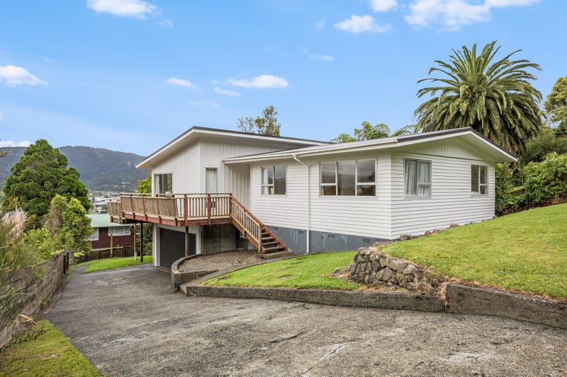 53 Wright Street, Wainuiomata, Lower Hutt - Carousel 1