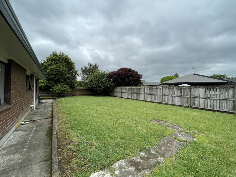 40 Ashurst Avenue, Pukete, Hamilton - Carousel 19