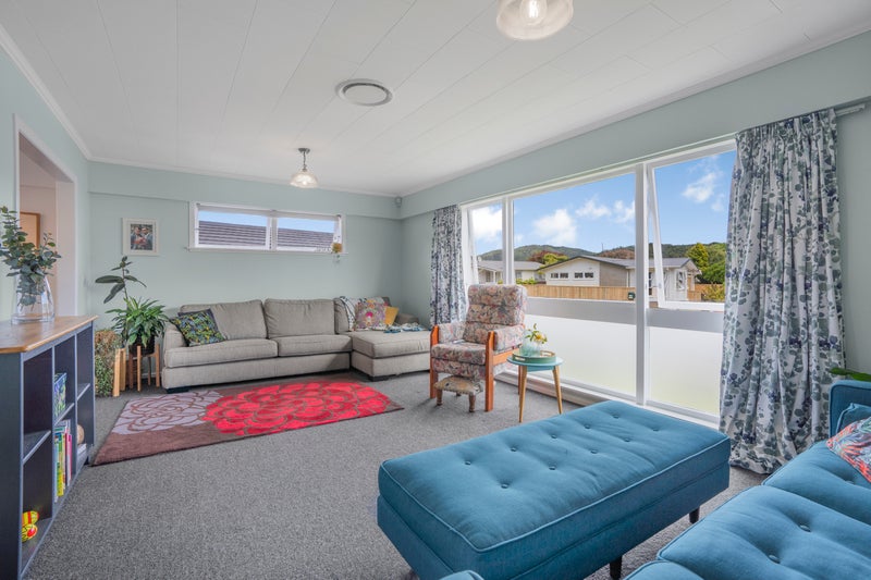 12 Berkeley Road, Wainuiomata, Lower Hutt - Carousel 2