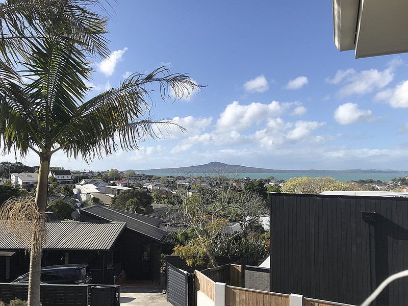 28A Sprott Road, Kohimarama, Auckland - Carousel 2