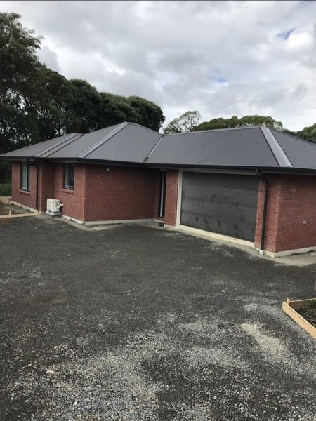 129 Tidal Road, Mangere, Auckland - Carousel 1