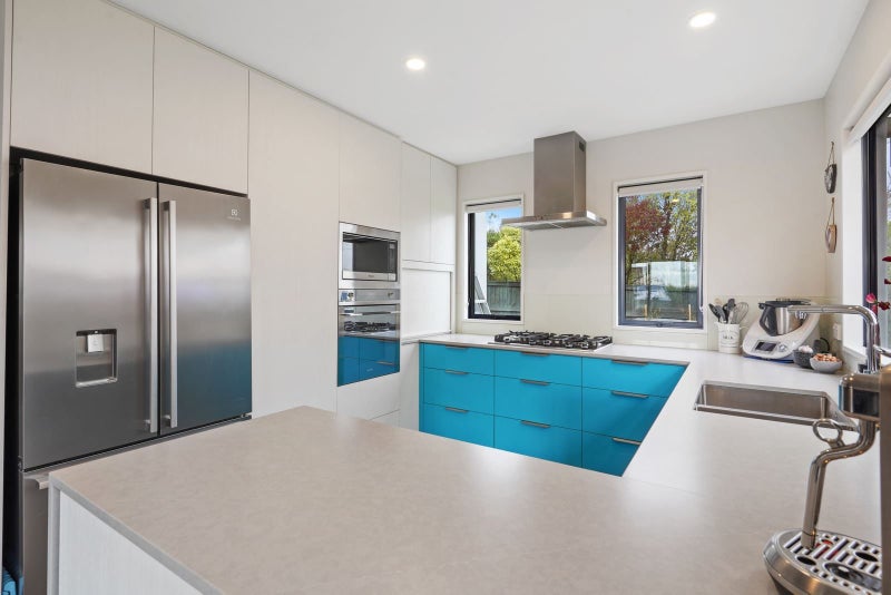 2 Chaloner Lane, Westmorland, Christchurch - Carousel 2