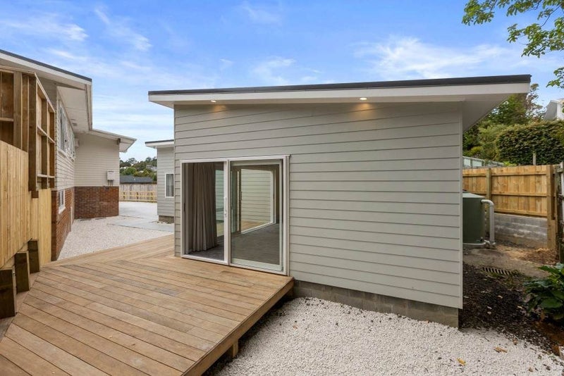 30 Compton Street, Hillcrest, Auckland - Carousel 2