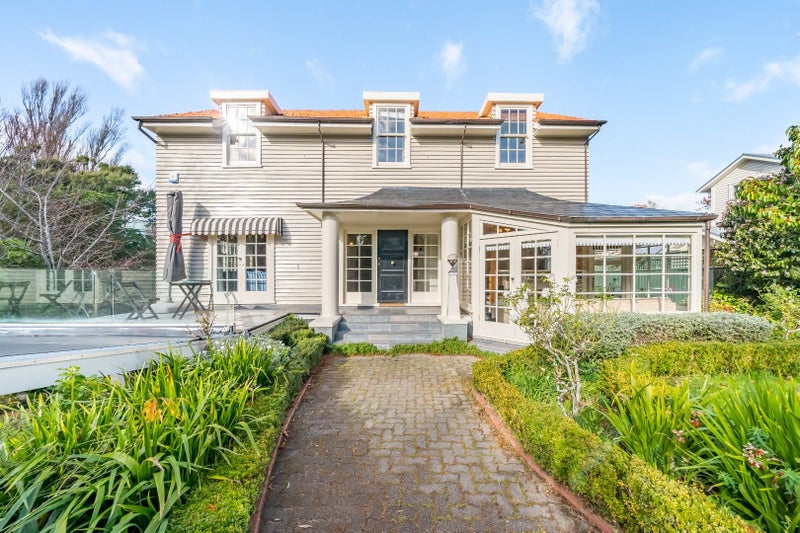 113 Woburn Road, Woburn, Lower Hutt - Carousel 1