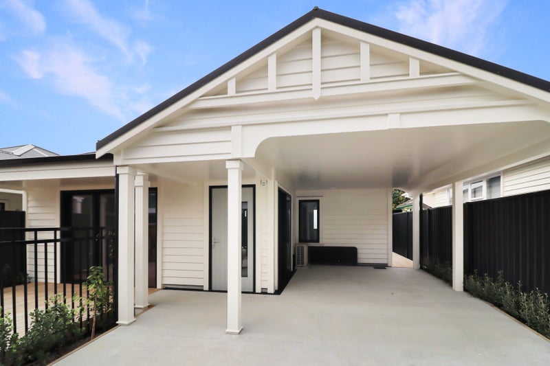 23D Fraser Crescent, Elderslea, Upper Hutt - Carousel 1